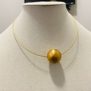 Gold minimalistics necklace